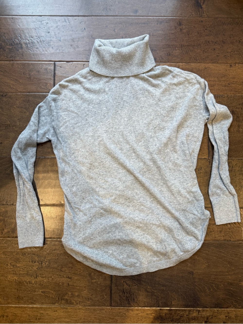 Treasure & Bond Light Gray Turtleneck Sweater